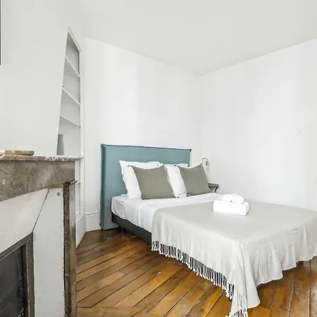 Appartamento Le Marais & Place De La Republique - 2br - Cityapartmentstay Parigi