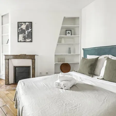 Le Marais & Place De La Republique - 2br - Cityapartmentstay Appartamento